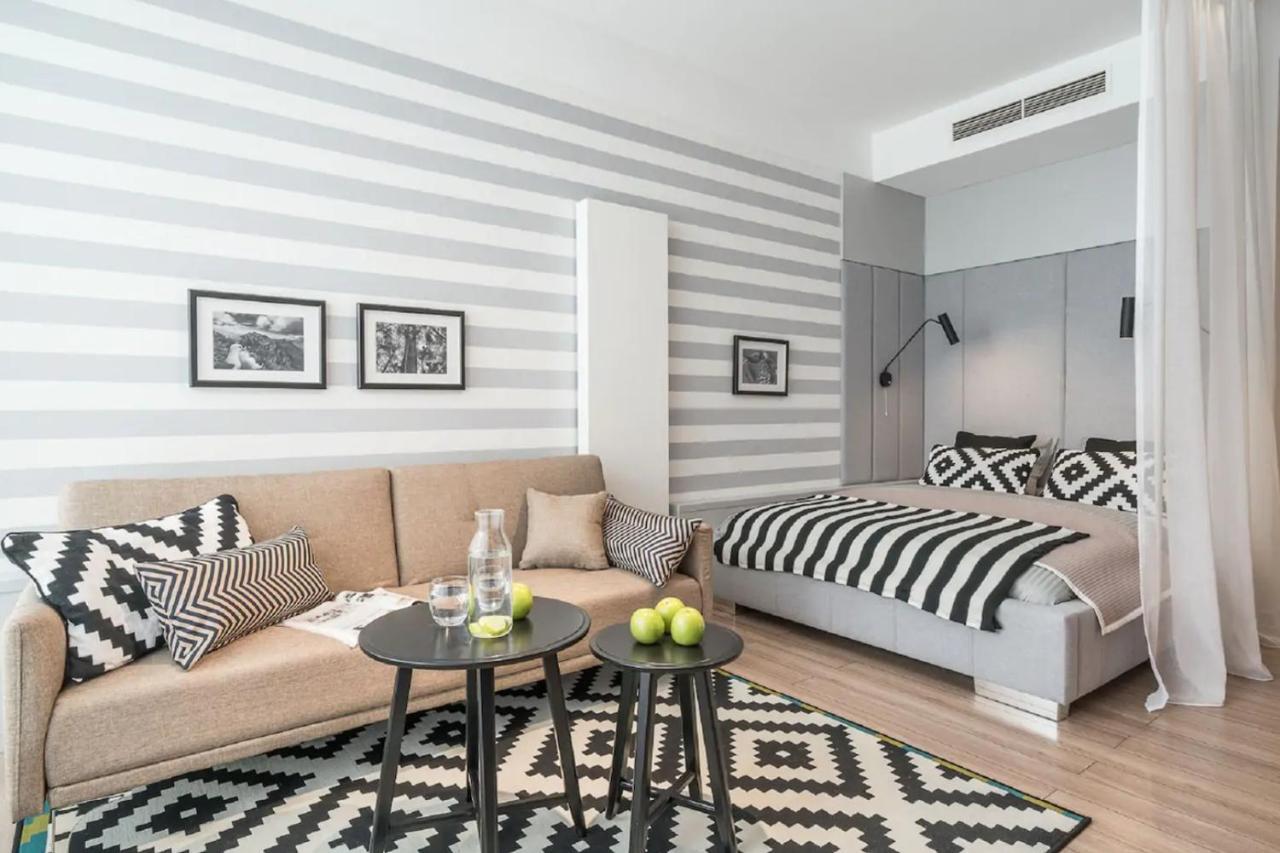 Apartments City Center Wroclaw - Parking Wliczony W Cene Bagian luar foto