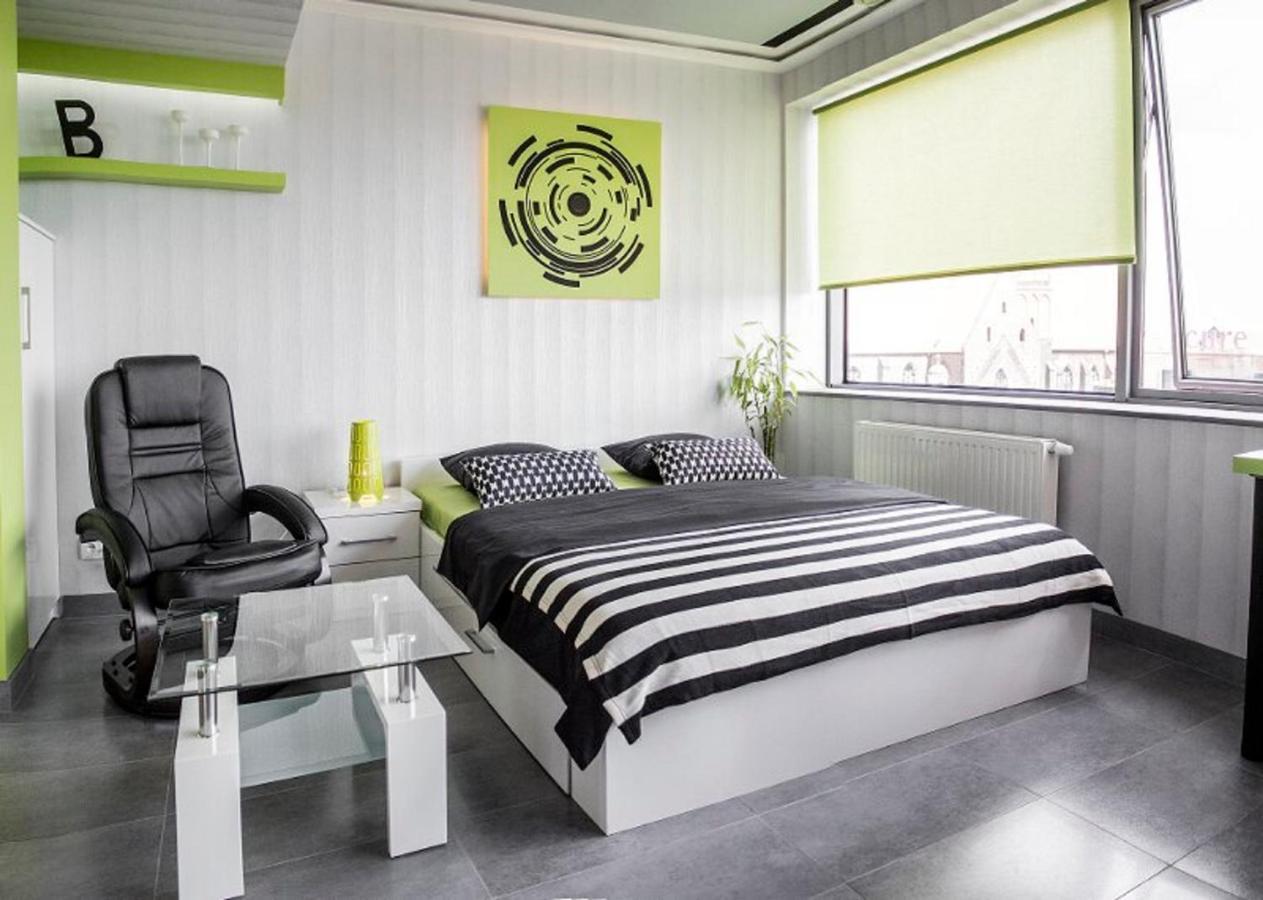 Apartments City Center Wroclaw - Parking Wliczony W Cene Bagian luar foto
