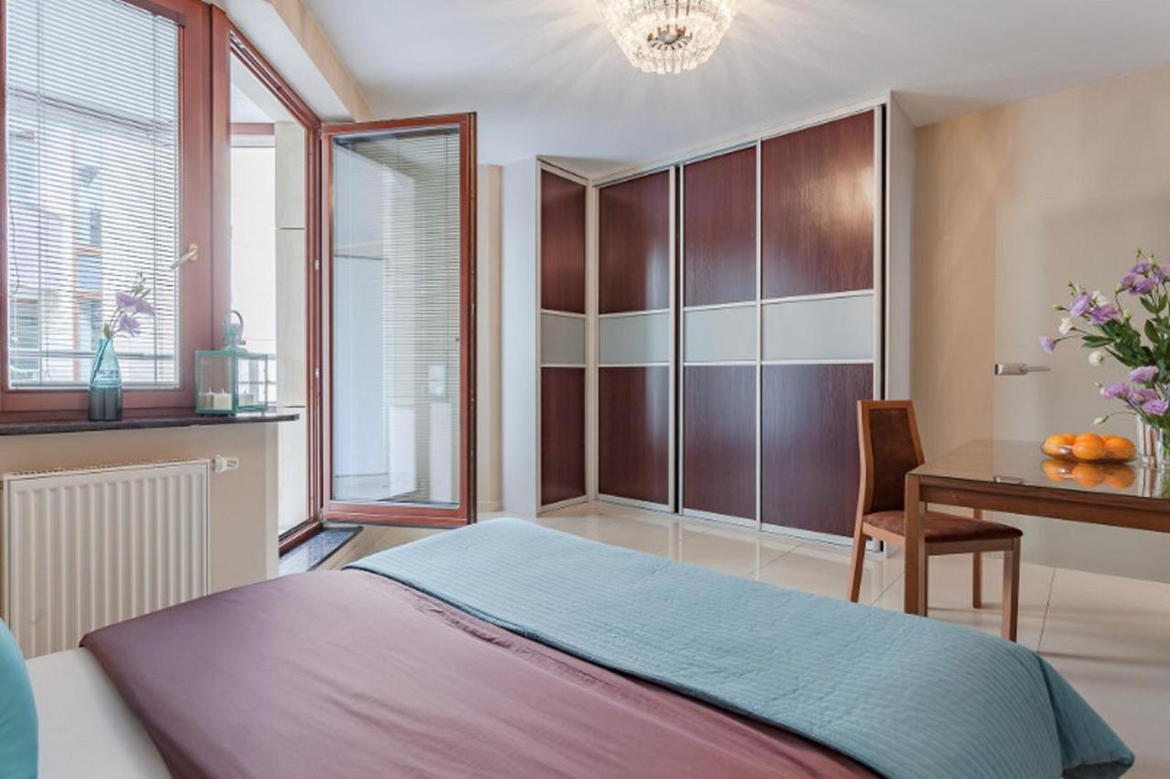 Apartments City Center Wroclaw - Parking Wliczony W Cene Bagian luar foto