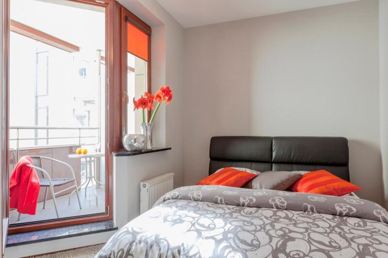 Apartments City Center Wroclaw - Parking Wliczony W Cene Bagian luar foto