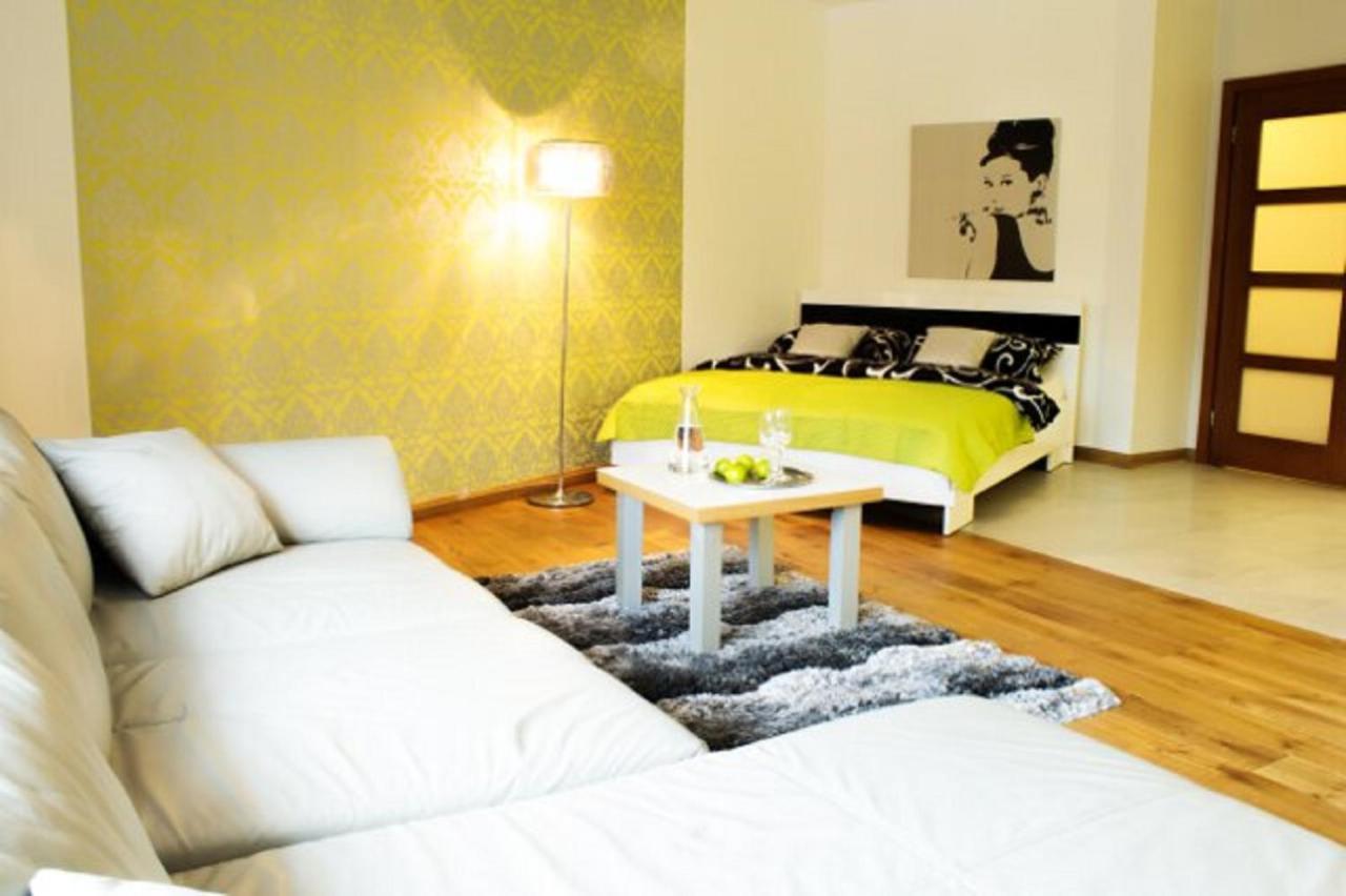 Apartments City Center Wroclaw - Parking Wliczony W Cene Bagian luar foto